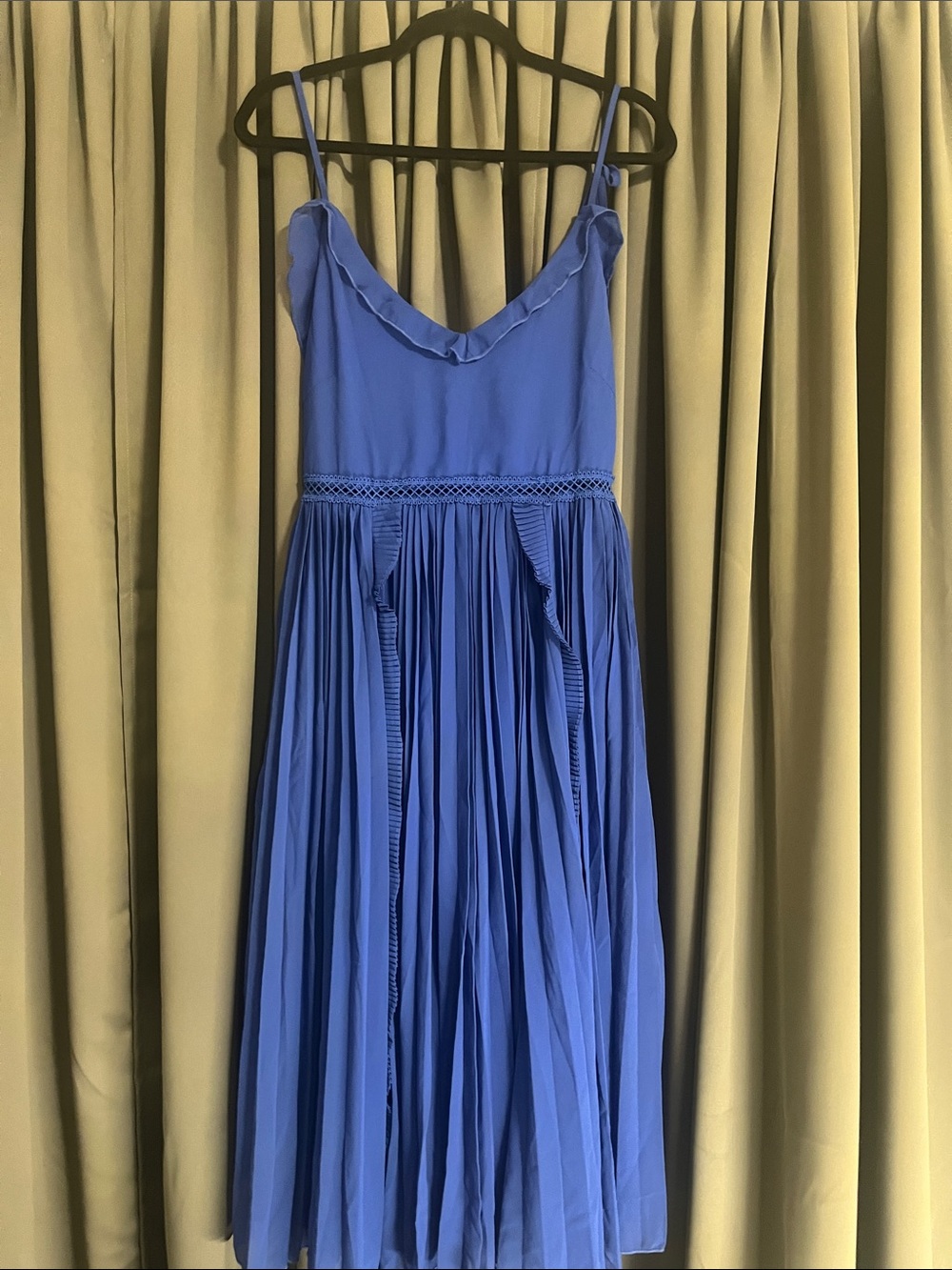 Lulu's Periwinkle Spaghetti Strap Pleated Midi Dress